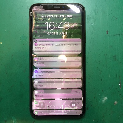 iPhoneX液晶不良