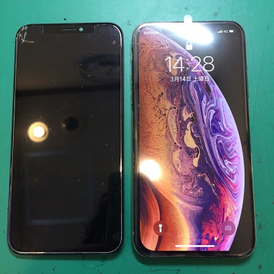 iPhoneXS液晶パネル交換後