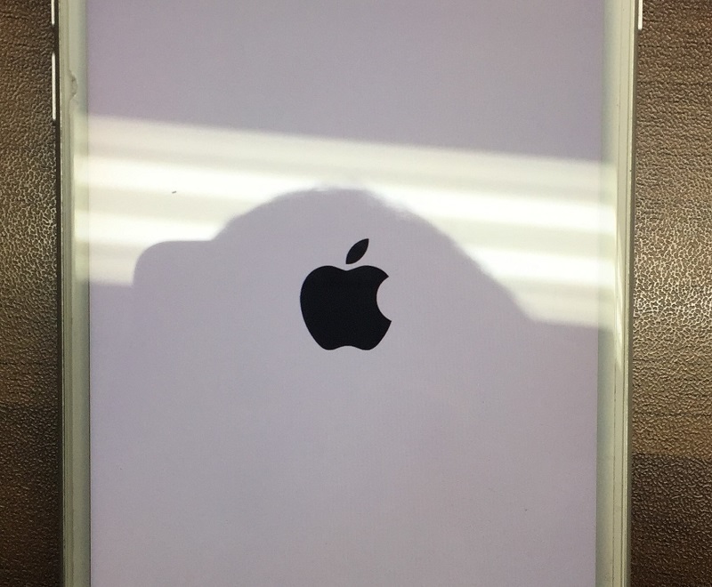 iPhone リンゴループ