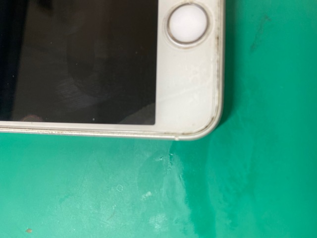 iPhoneSE