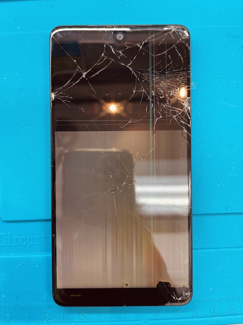 Essential Phone PH-1 エッセンシャルフォン　画面修理
