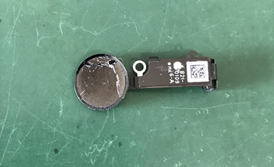 iPhoneのホームボタン
