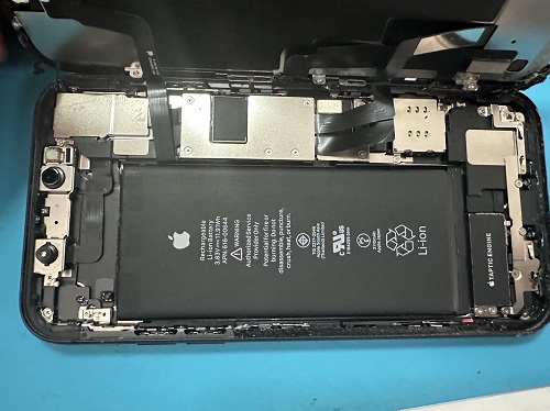 iPhone修理　高田馬場　水没故障