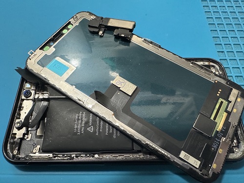 iPhone修理　渋谷　最安　しぶちか　駅直結