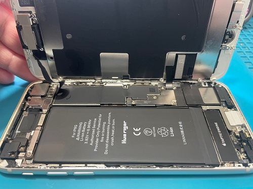 iPhone　バッテリー交換　修理　高田馬場　新宿区