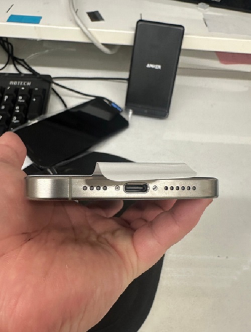 iPhone15ProMAX 端末　新製品 iPhone 高田馬場