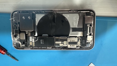 iPhone修理　池袋　豊島区　最安　スマホ修理