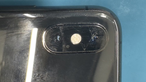 iPhoneXS アウトカメラレンズ修理　高田馬場　即日　最安