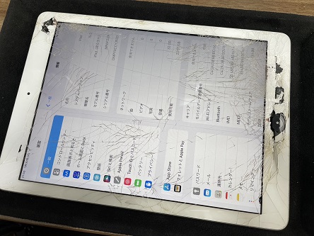 iPad第6世代の画面割れ