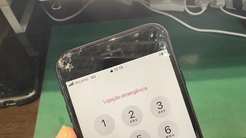 iphone修理　高田馬場　液晶割れ　即日