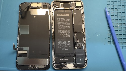 iPhoneSE2　バッテリー交換　即日　渋谷　センター街
