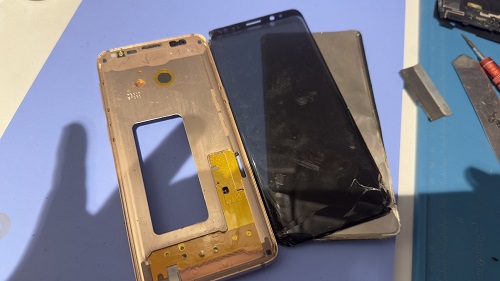 Android　液晶割れ　即日　高田馬場　Galaxy S9