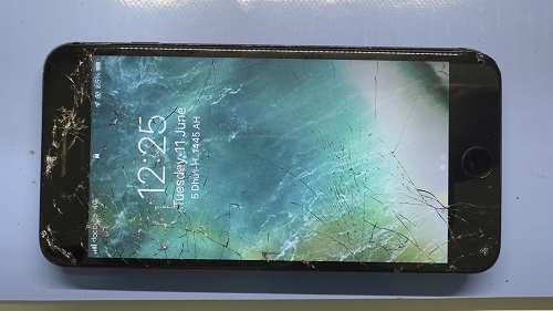 iphone7Plus 液晶割れ　高田馬場　ダイワンテレコム