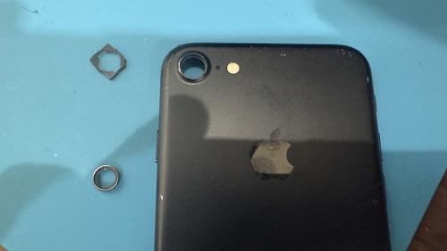iPhone　アウトカメラレンズ割れ　即日　高田馬場