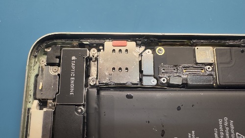 iPhone修理　渋谷　水没　故障　破損　ダイワン