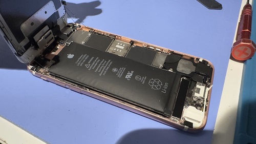 iPhone6S バッテリー交換　即日　高田馬場　最安　iPhone修理　ダイワン