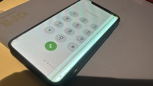 iPhone修理　高田馬場　液晶割れ　即日　ダイワンテレコム　価格交渉　最安