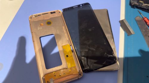 Android修理　渋谷　即日　ダイワンテレコム　液晶割れ