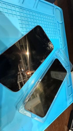 iPhone 修理　液晶割れ　即日　ダイワンテレコム　渋谷