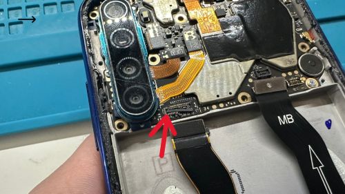 Android修理　基板故障　データ復旧　ダイワンテレコム　渋谷　しぶちか　当日修理