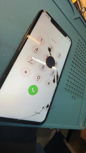 iPhone修理　液晶割れ　ダイワンテレコム　高田馬場　最安