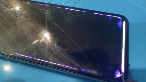 iPhone修理　液晶割れ　即日　ダイワンテレコム　渋谷　最安