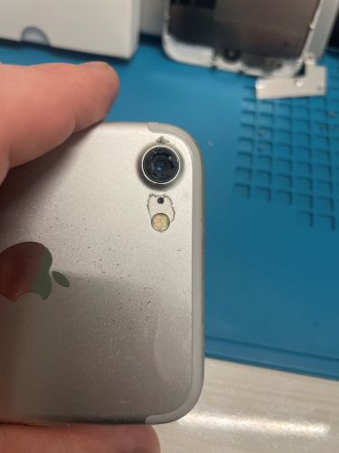 iPhone修理　渋谷　ダイワンテレコム　アウトカメラレンズ割れ　即日