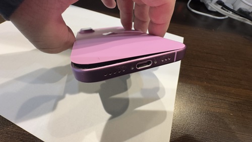 iPhone修理　バッテリー交換　iPhone16 ダイワンテレコム